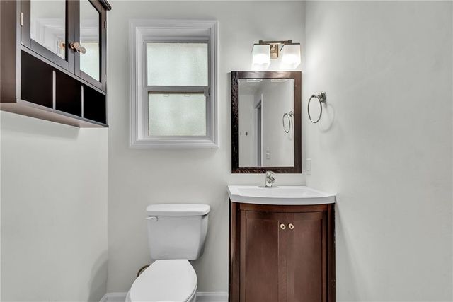 2015 E Camellia Drive, Decatur, GA 30032