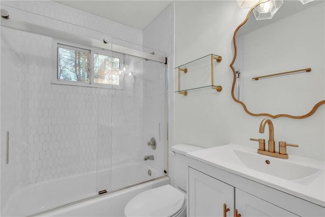 2015 E Camellia Drive, Decatur, GA 30032