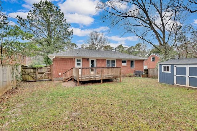 2015 E Camellia Drive, Decatur, GA 30032