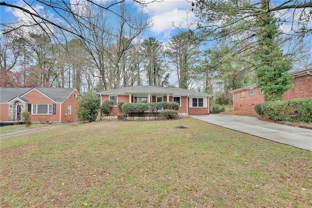 2015 E Camellia Drive, Decatur, GA 30032