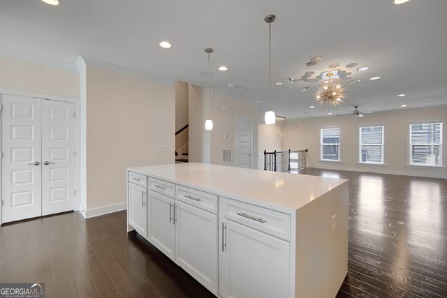 824 Stone Ridge Lane, Atlanta, GA 30324