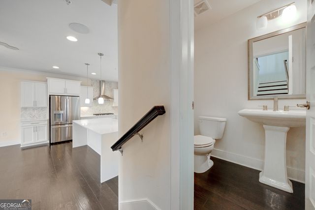 824 Stone Ridge Lane, Atlanta, GA 30324