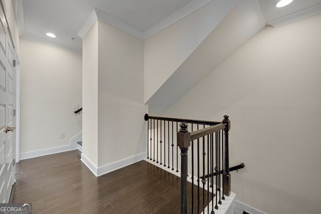 824 Stone Ridge Lane, Atlanta, GA 30324