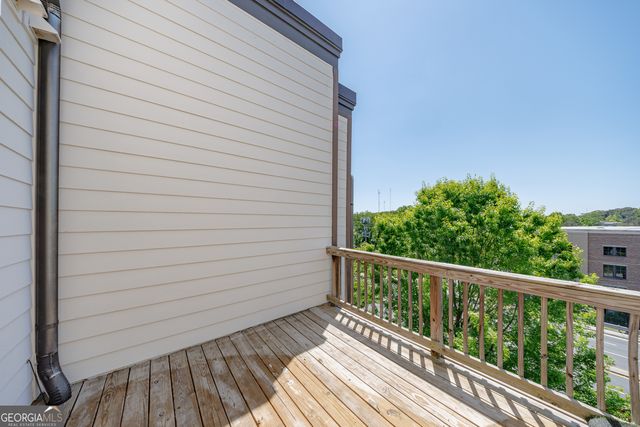 824 Stone Ridge Lane, Atlanta, GA 30324