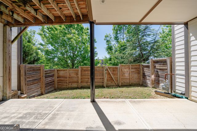 824 Stone Ridge Lane, Atlanta, GA 30324