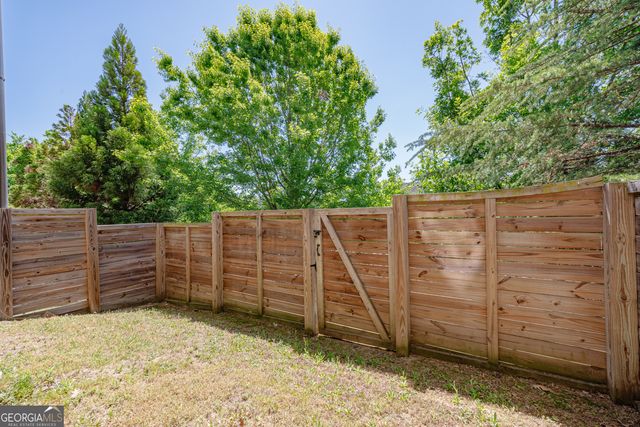 824 Stone Ridge Lane, Atlanta, GA 30324