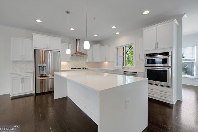824 Stone Ridge Lane, Atlanta, GA 30324