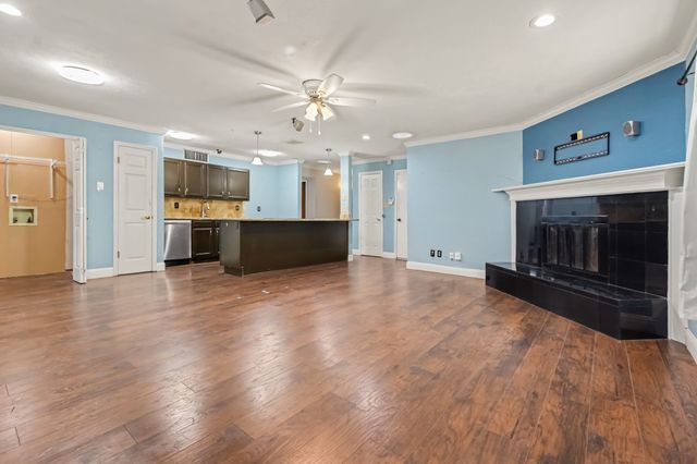 5517 Baker Drive, The Colony, TX 75056