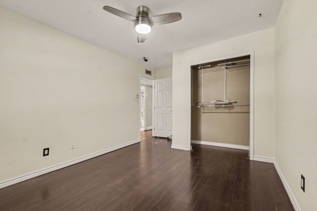5517 Baker Drive, The Colony, TX 75056