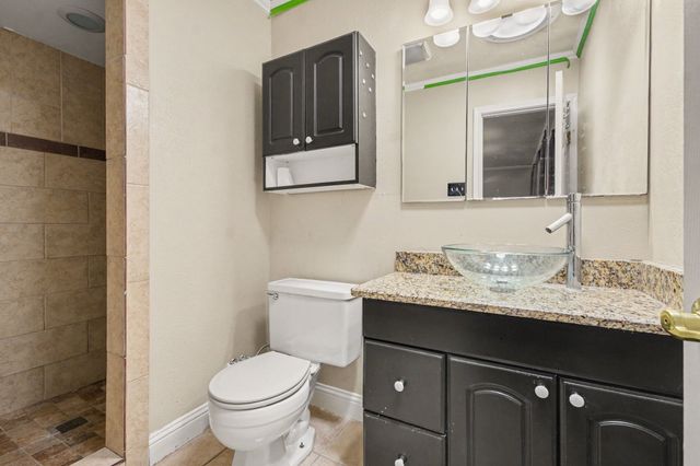 5517 Baker Drive, The Colony, TX 75056