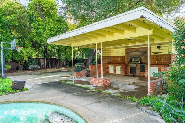 1210 Rodeo Road, Arcadia, CA 91006