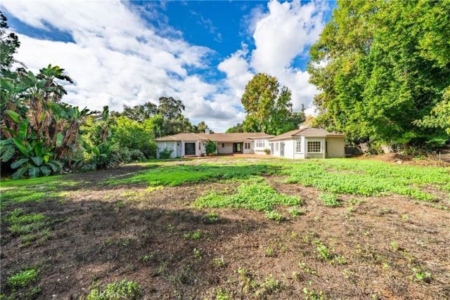 1210 Rodeo Road, Arcadia, CA 91006