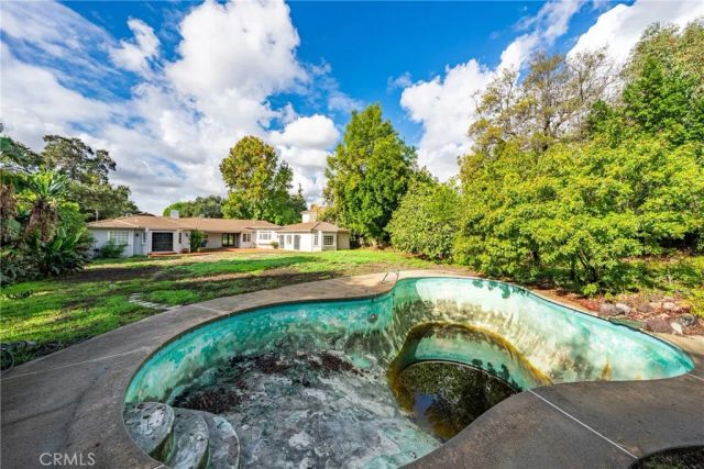 1210 Rodeo Road, Arcadia, CA 91006