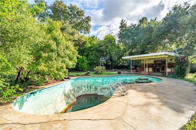 1210 Rodeo Road, Arcadia, CA 91006