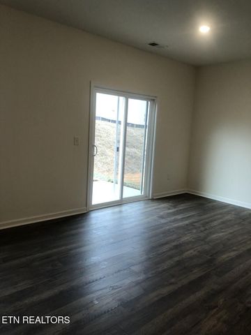 557 Cliff Street, Morristown, TN 37814