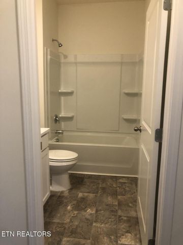 557 Cliff Street, Morristown, TN 37814