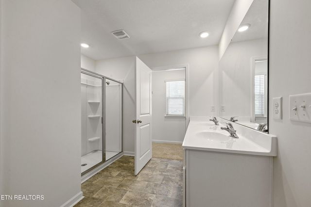 557 Cliff Street, Morristown, TN 37814