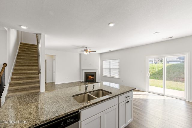 557 Cliff Street, Morristown, TN 37814