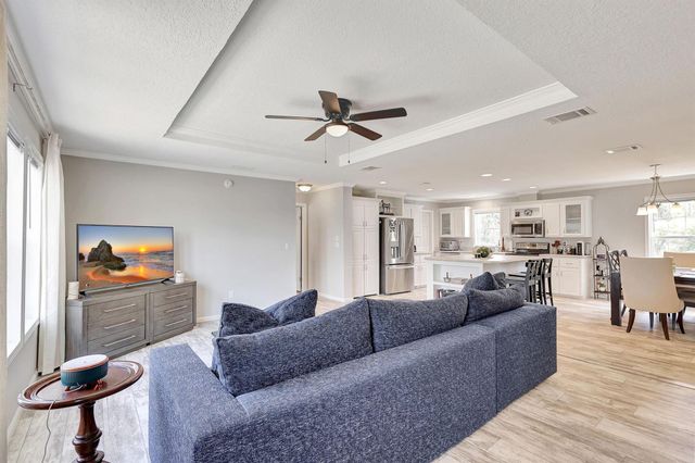 8800 SW 252nd Avenue, Indiantown, FL 34956