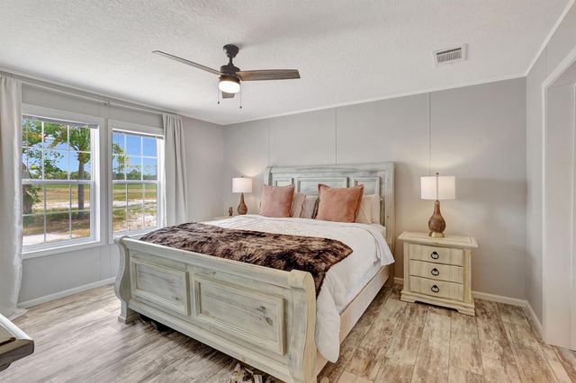 8800 SW 252nd Avenue, Indiantown, FL 34956