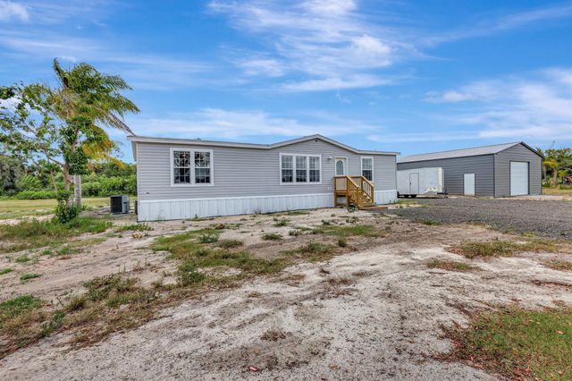 8800 SW 252nd Avenue, Indiantown, FL 34956