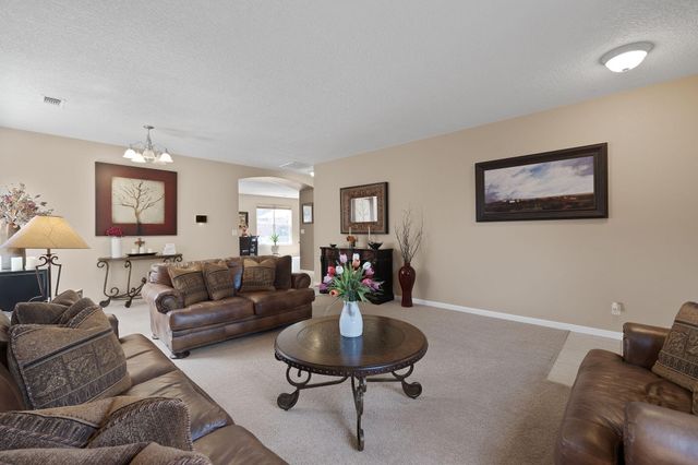 213 PASEO VISTA Loop NE, Rio Rancho, NM 87124