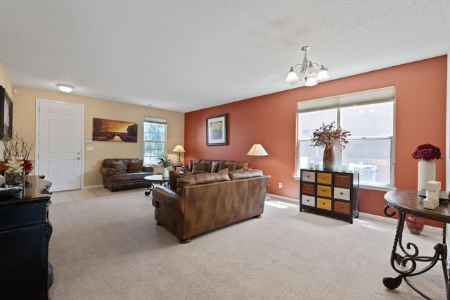 213 PASEO VISTA Loop NE, Rio Rancho, NM 87124