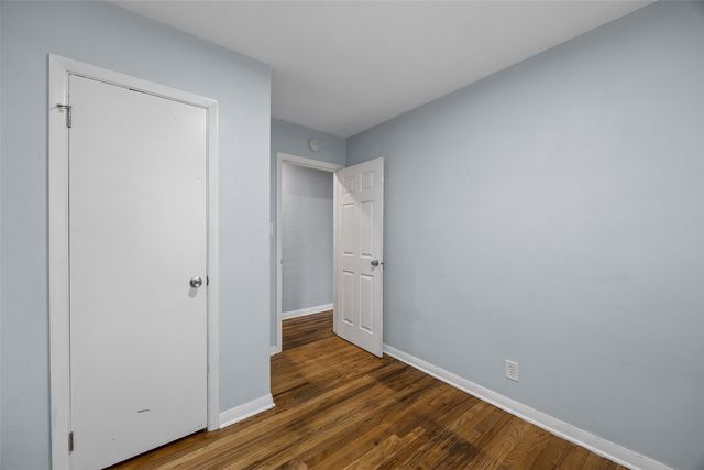 3030 O Avenue NW, Cedar Rapids, IA 52405