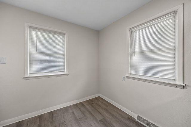 3030 O Avenue NW, Cedar Rapids, IA 52405