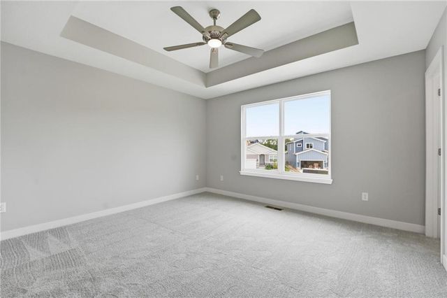 808 Glenn Circle, Raymore, MO 64083