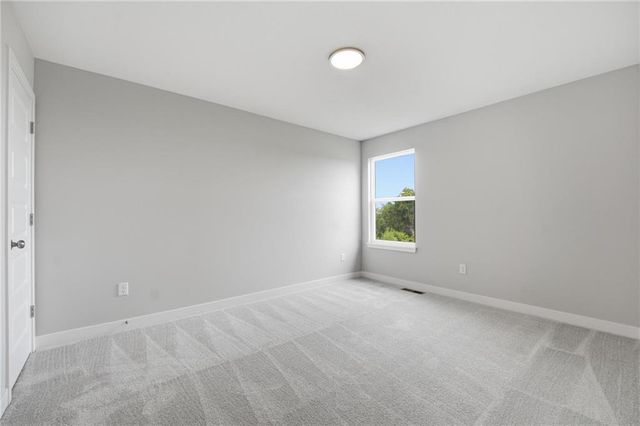 808 Glenn Circle, Raymore, MO 64083