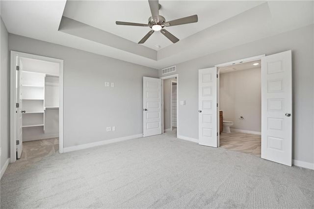 808 Glenn Circle, Raymore, MO 64083