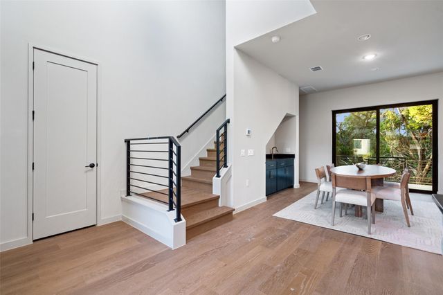 9803 Ribelin Ranch CT 7, Austin, TX 78750