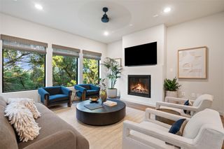 9803 Ribelin Ranch CT 7, Austin, TX 78750