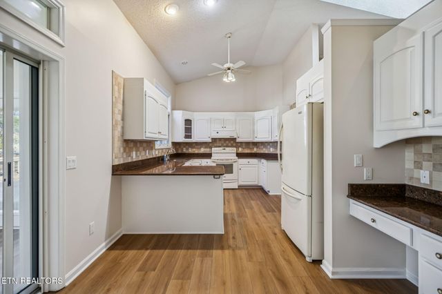 107 Walden Ridge Drive, Crossville, TN 38558