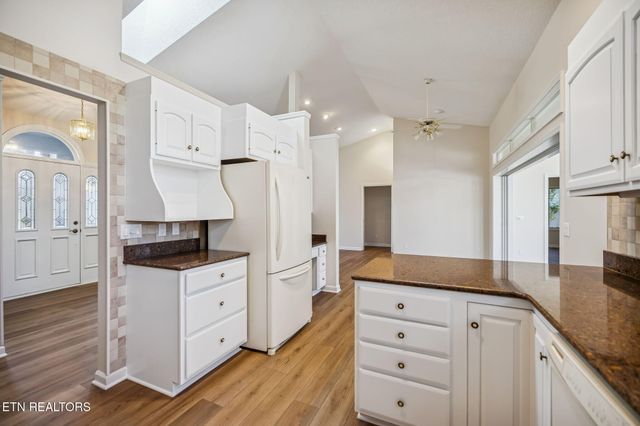 107 Walden Ridge Drive, Crossville, TN 38558