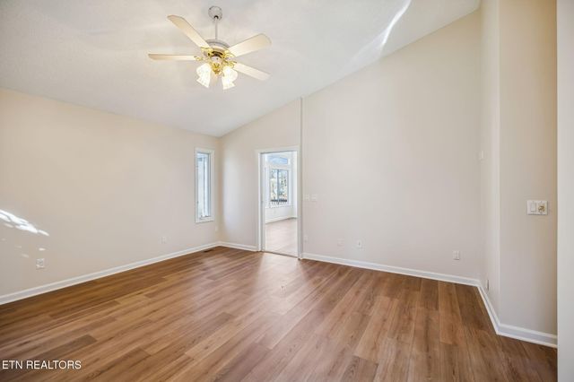 107 Walden Ridge Drive, Crossville, TN 38558