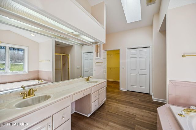 107 Walden Ridge Drive, Crossville, TN 38558