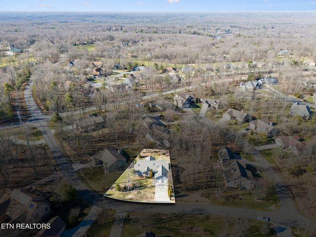 107 Walden Ridge Drive, Crossville, TN 38558