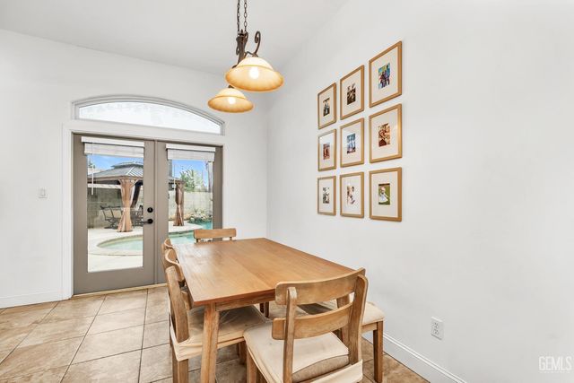 1902 Belinda Street, Bakersfield, CA 93314