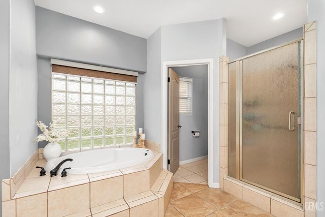 1902 Belinda Street, Bakersfield, CA 93314