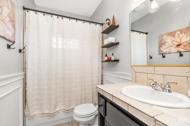 1902 Belinda Street, Bakersfield, CA 93314