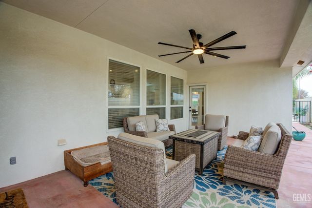 1902 Belinda Street, Bakersfield, CA 93314