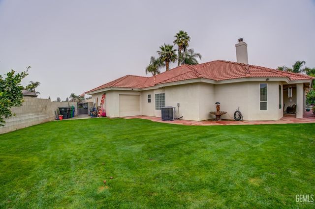 1902 Belinda Street, Bakersfield, CA 93314