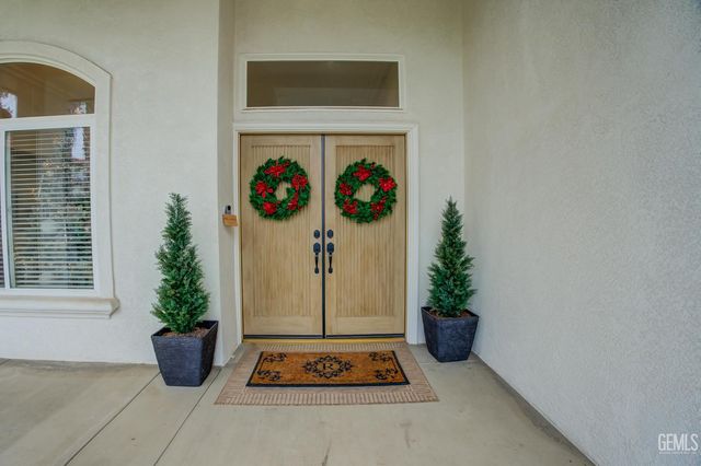 1902 Belinda Street, Bakersfield, CA 93314