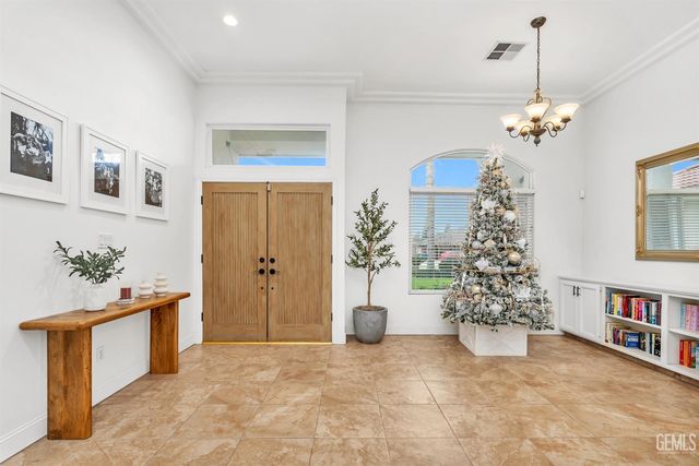 1902 Belinda Street, Bakersfield, CA 93314