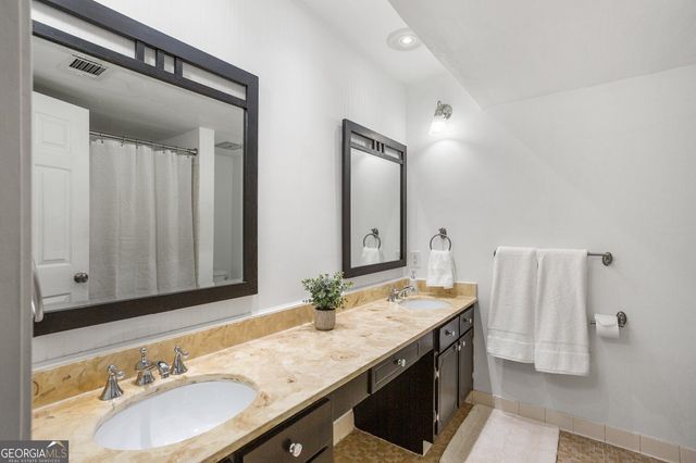 6851 Roswell Road H28, Sandy Springs, GA 30328