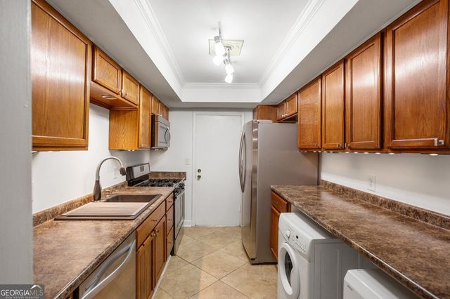 6851 Roswell Road H28, Sandy Springs, GA 30328