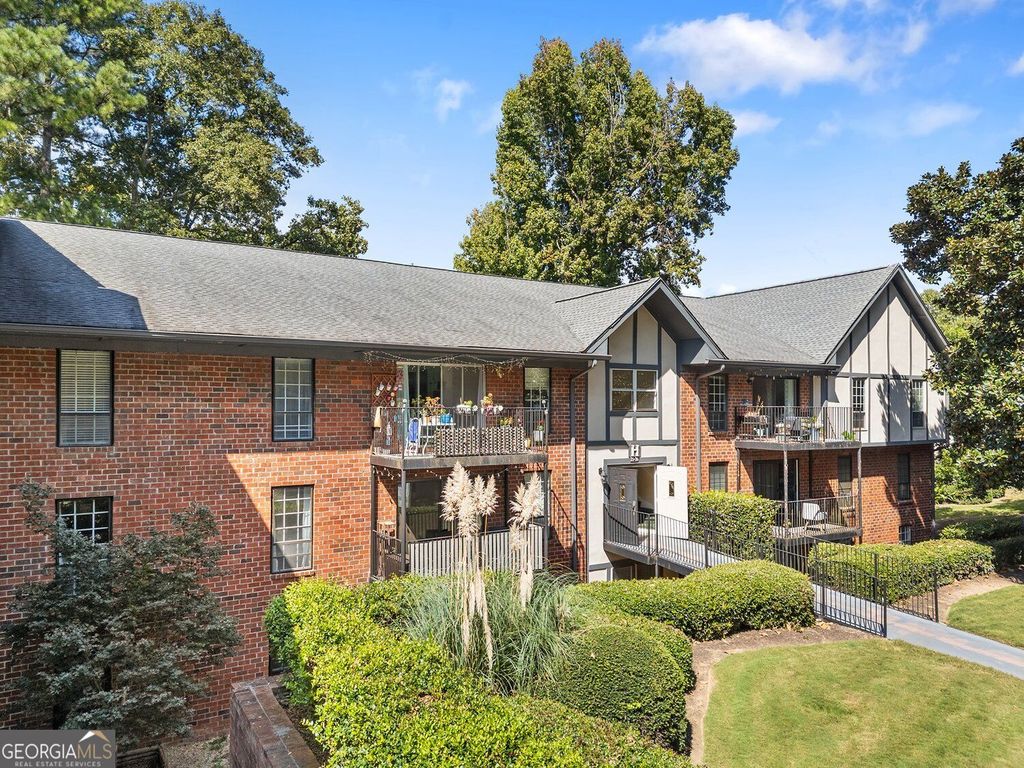 6851 Roswell Road H28, Sandy Springs, GA 30328