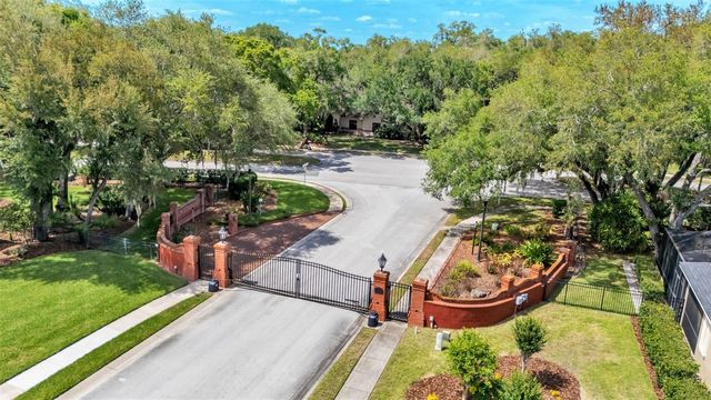 143 SHANNON OAKS DRIVE, Lakeland, FL 33813